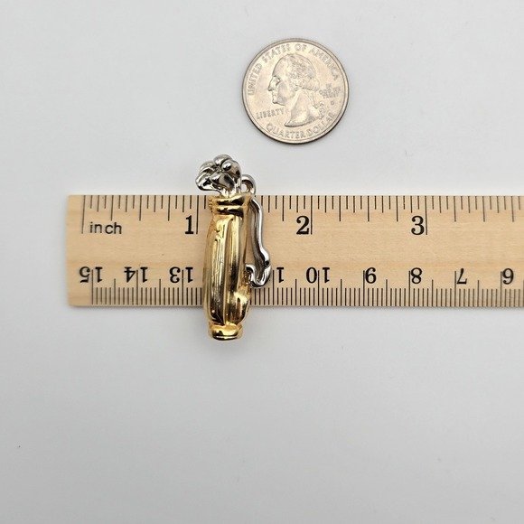 Golf Bag & Clubs Brooch Pin Gold Silver Tone Sporty Novelty Country Club Gift - Picture 4 of 10